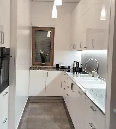 Dimoranoidue Apartament *