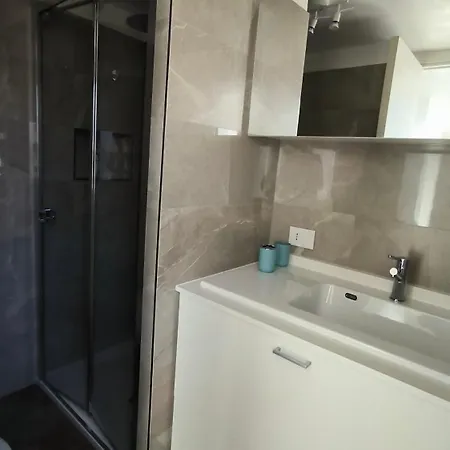 Apartament Dimoranoidue